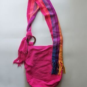 Vibrant Vintage Pink Woven Shoulder Bag